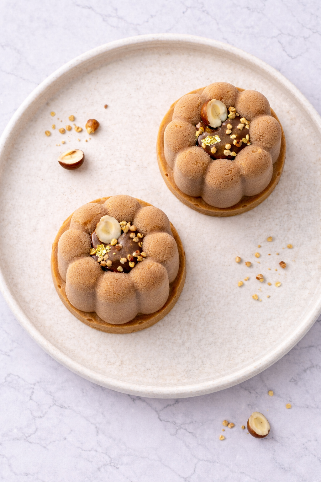 Vue du dessus entremets chocolat sarrasin moelleux noisette
